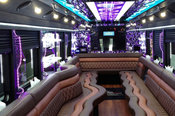 Limousine Buses